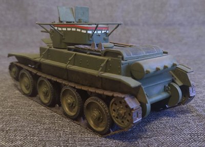 Czołg szybki BT-5 (wersja dowódcza)