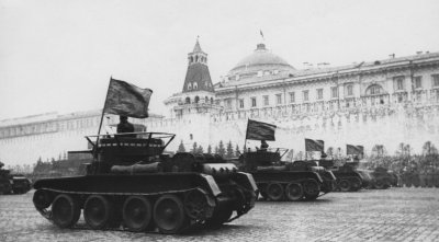 Czołg szybki BT-5 (wersja dowódcza)