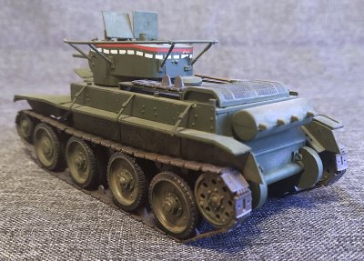Czołg szybki BT-5 (wersja dowódcza)