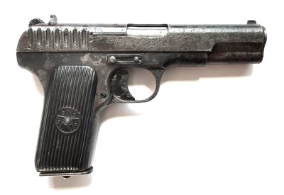 Pistolet TT-33 (1936)
