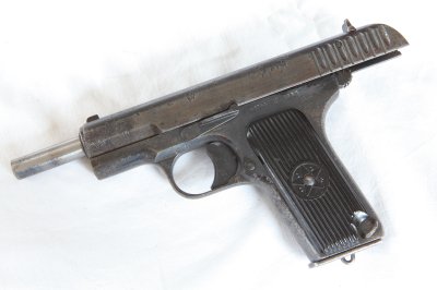 Pistolet TT-33 (1936)