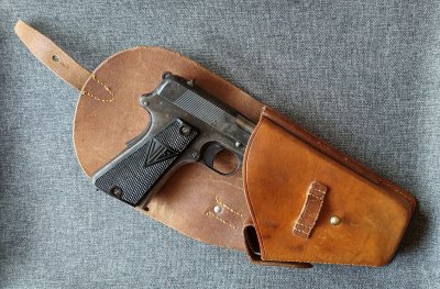 Pistolet Vis wz. 1935 (rok produkcji 1939)