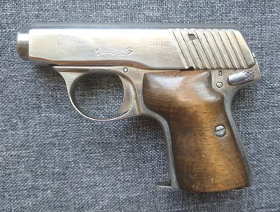 Pistolet Walther Model 2